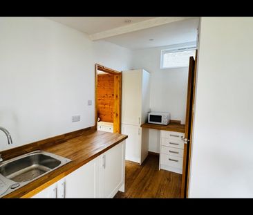 Studio Flat, Eridge Road, BN3 - Photo 3
