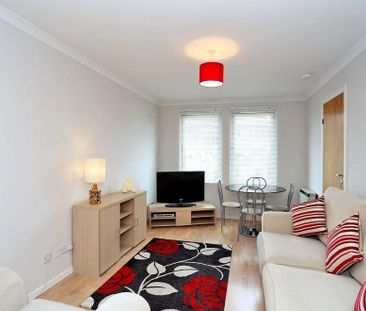 Studio Flat, Headland Court, AB10 - Photo 1
