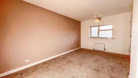 2 bedroom end of terrace house to rent - Photo 4