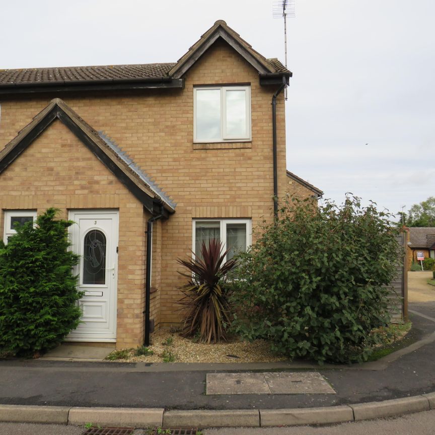 3 Pacific Close, March, Cambs - Photo 2