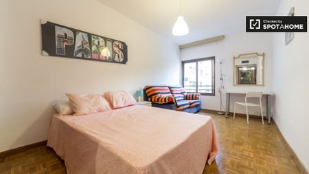 valencia, Valencian Community 46022 - Photo 3