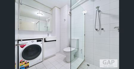 Secure Complex - Photo 4