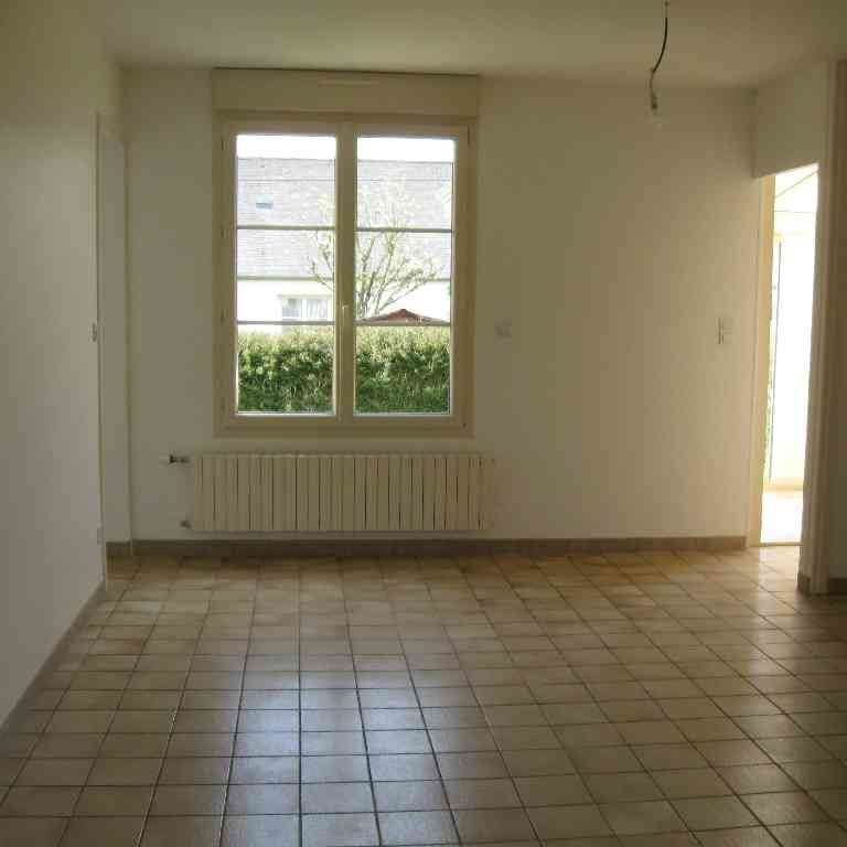 MAISON D'HABITATION - Photo 1