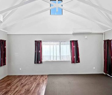 WHANGANUI EAST - 2 BEDROOMS - Photo 4