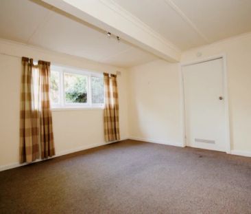 4 Bed, 2 Bath - Photo 1