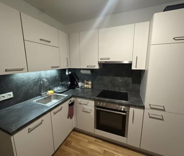 Perfekt für Singles oder Paare: Attraktive 2-Zimmer-Wohnung mit Bal... - Photo 3