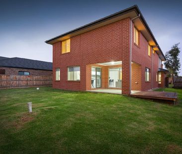 Ideal Family Lifestyle in a Premier Location - Photo 2