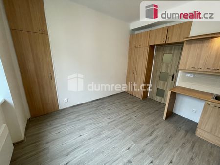 Pronájem bytu 2+kk 48 m - Photo 2