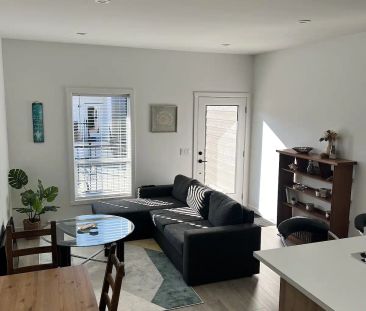 Fully Furnished — 1 Bedroom House - Photo 1