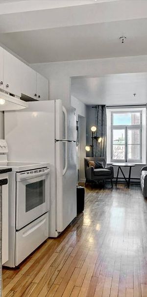 1ER DEC - Superbe 3 1/2 - meublé - tout compris - en plein ♥ du Vieux-Queébec - Photo 1