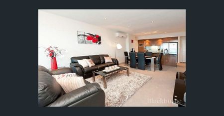 Furnished in the Heart of the CBD - Photo 4