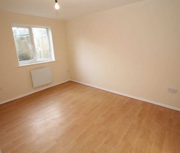 2 bed Flat for rent - Photo 1