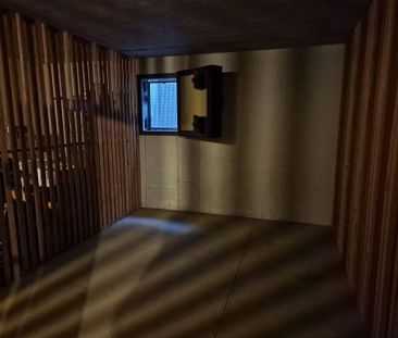 charmante 2 1/2-Zimmerwohnung, Dachstock - Foto 6