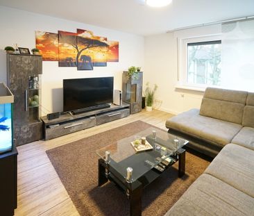 Schicke Wohnung in ruhiger Stadtrandlage! - Foto 1