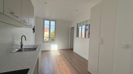 2P proche GARE HOUILLES CARRIERES, - Photo 3