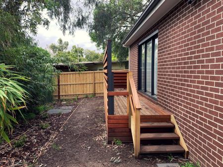 28 Ross Crescent, Heathmont - Photo 2