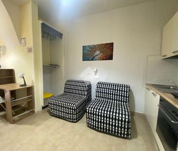 Monolocale in affitto - Photo 1
