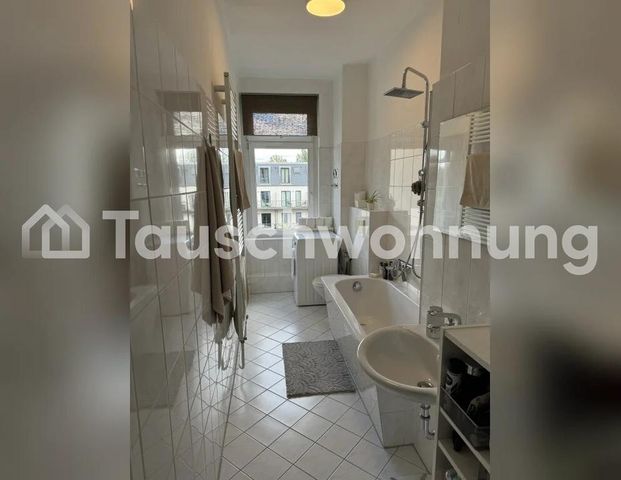 TAUSCHWOHNUNG Schöne 2-Zi.-Altbauwohnung mit Balkon gegen 3-Zi.-Wohnung - Photo 1