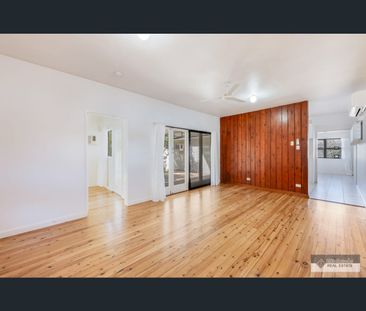 18 Bates Street, Svensson Heights, Qld 4670 - Photo 6
