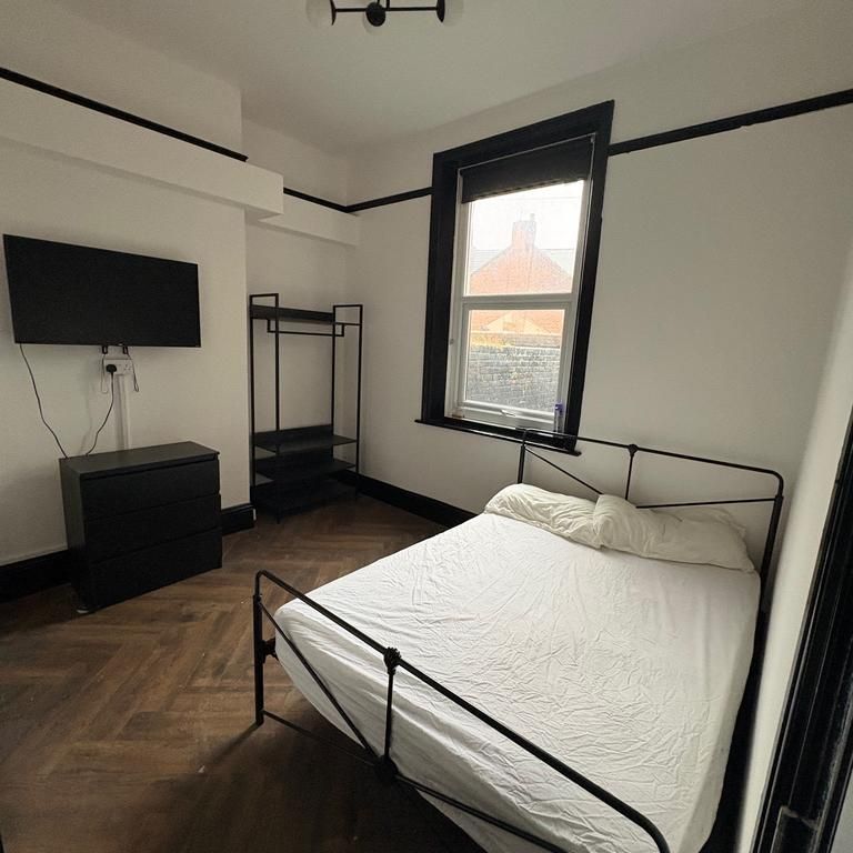 1 bedroom house of multiple occupation to rent - Photo 1