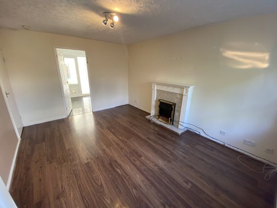 2 bedroom house to rent - Photo 1