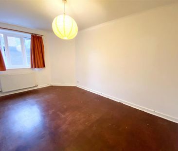 3 bedroom maisonette to rent - Photo 5