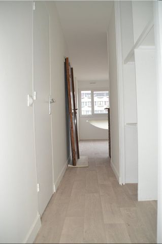 Location Appartement 2 pièces 30m² - Photo 2