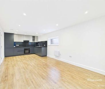 Southampton Street, Reading, Berkshire, RG1 - Photo 1