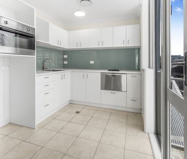 213/41 Ward Street - Photo 1