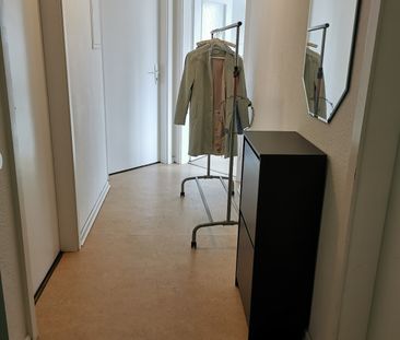 Kleines Zimmer 11,18 m² innerhalb einer 2er-WG // DG links, Zimmer ... - Foto 2