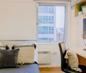 Bronze Plus 6-7 bed room - Photo 3