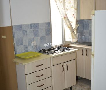 Ground Floor Apartment in Estepona - Photo 4