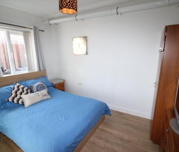 165 Springfield Road, Belfast, BT12 7DA - Photo 4
