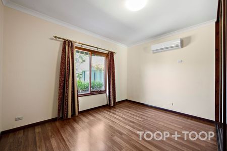 THREE BEDROOM FAMILY HAVEN - Photo 4