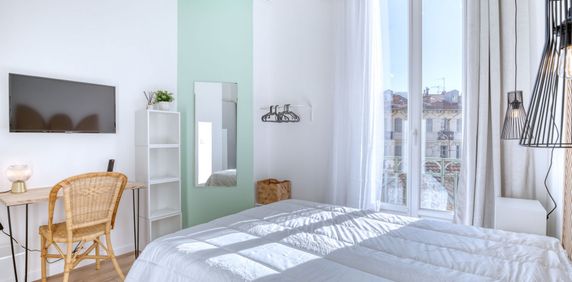 CARLONE Roommate 3 Bedrooms at Nice - Photo 2
