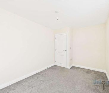 Marples Drive, Blackpool, FY4 - Photo 6