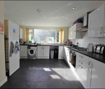 6 Bedroom Properties Headingley - Photo 2