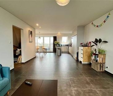 Appartement te huur - Photo 1