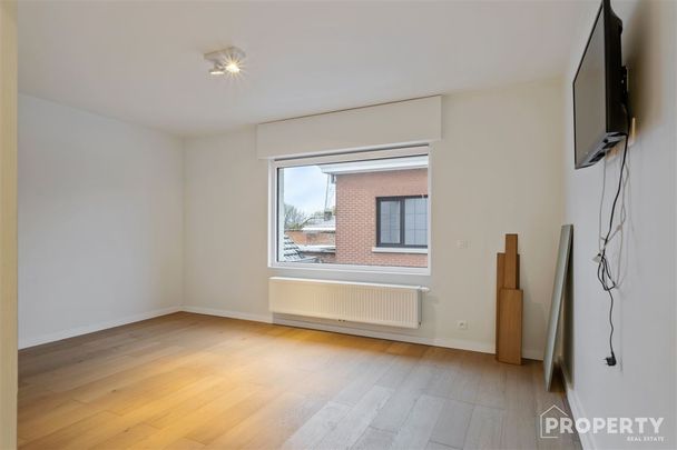 Huis te huur in Hulste - Photo 1