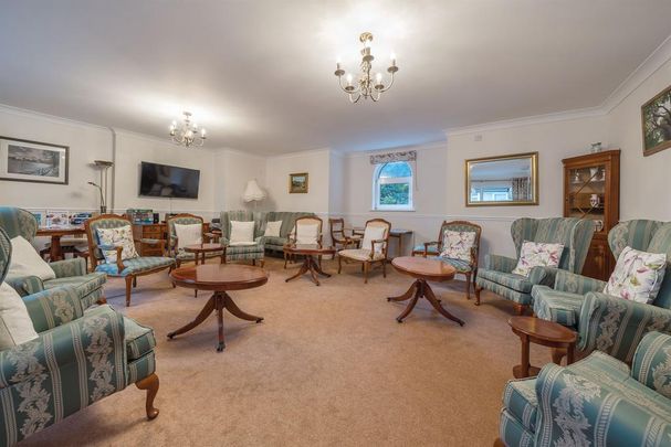 1 bedroom retirement property to rent - Photo 1