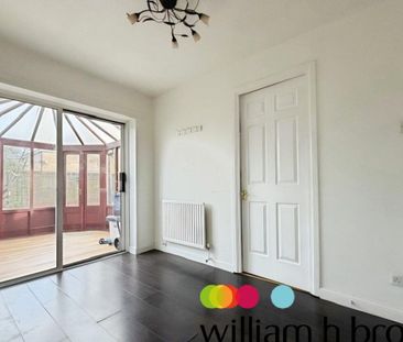 Hallcroft Chase - Photo 2