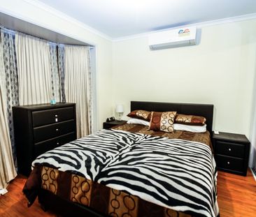 STUNNING UNIT IN A PERFECT LOCATION - Photo 5