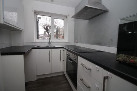 Greenfield Way, Preston - Photo 5