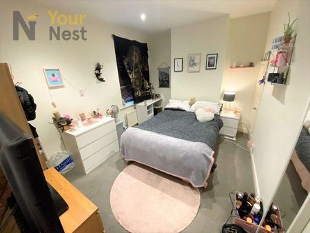 3 bedroom apartment to rent - Photo 4