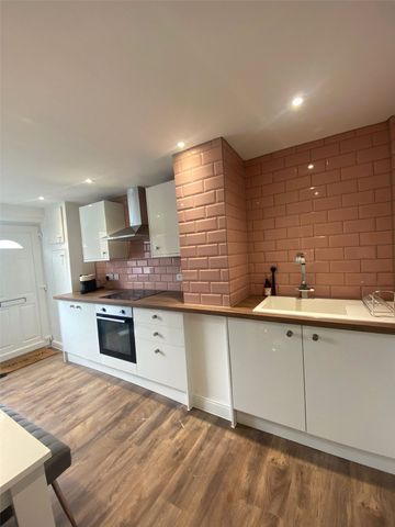 Student Properties to Let - Photo 5