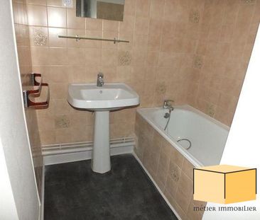 Location Appartement 2 pièces 40m² BELLEY 01300 - Photo 1