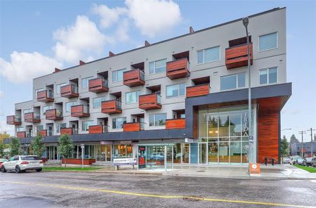 1 Bd + Den Condo For Rent In Marda Loop: Pet Friendly/ Heat & Water Included - Photo 4