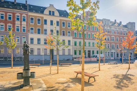 Geräumige 5-Raum-Altbauwohnung mit Balkon - Foto 3