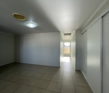 3 bedroom unit in the CBD - Photo 1