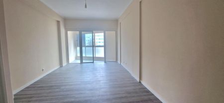Apartamento T3 Arrendamento em Póvoa de Santo Adrião e Olival Basto,Odivelas - Foto 2